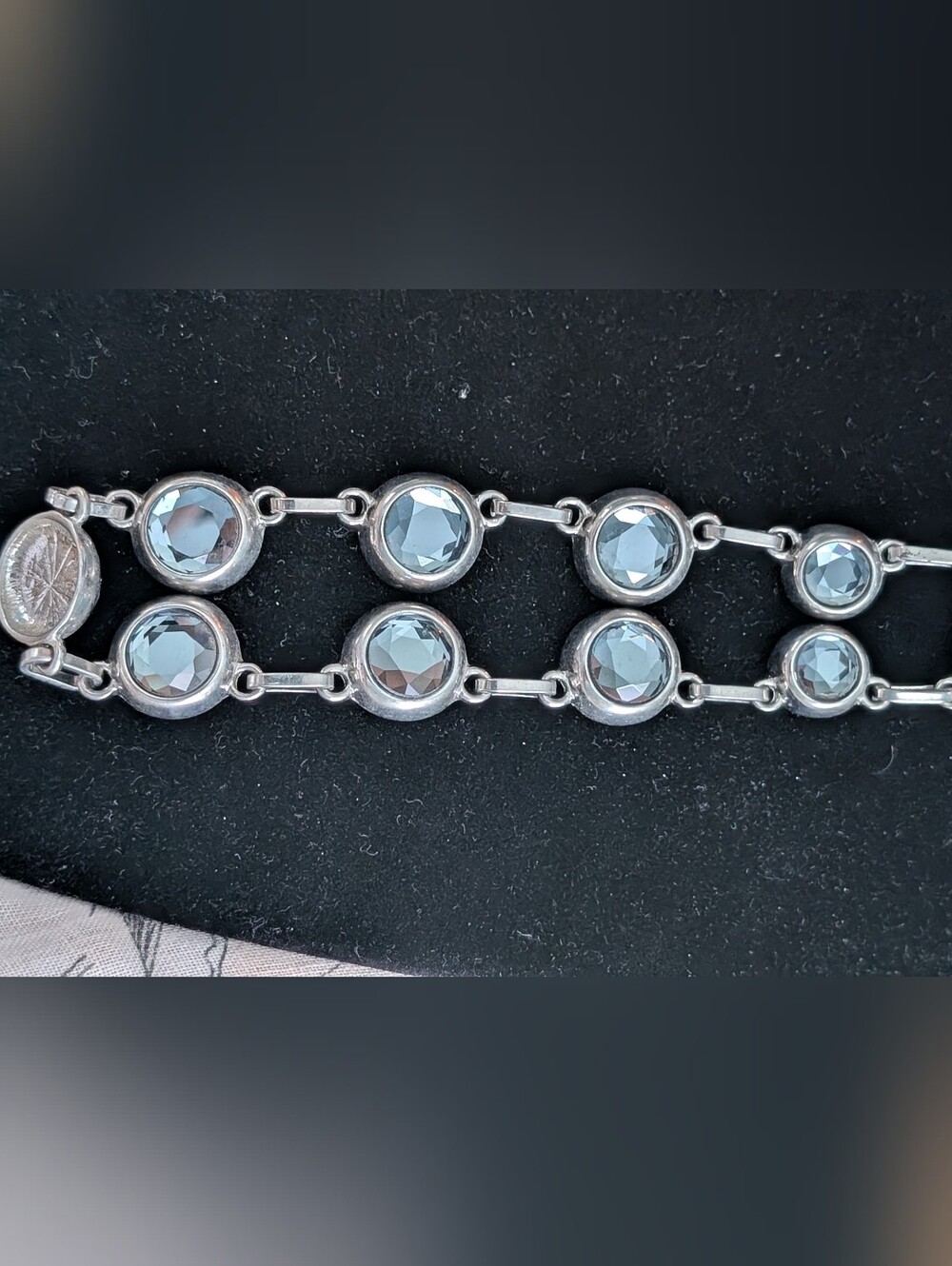 Coldwater Creek Silver Tone With Grey/Smoky Blue Rhinestone Station Necklace - Picture 10 of 11